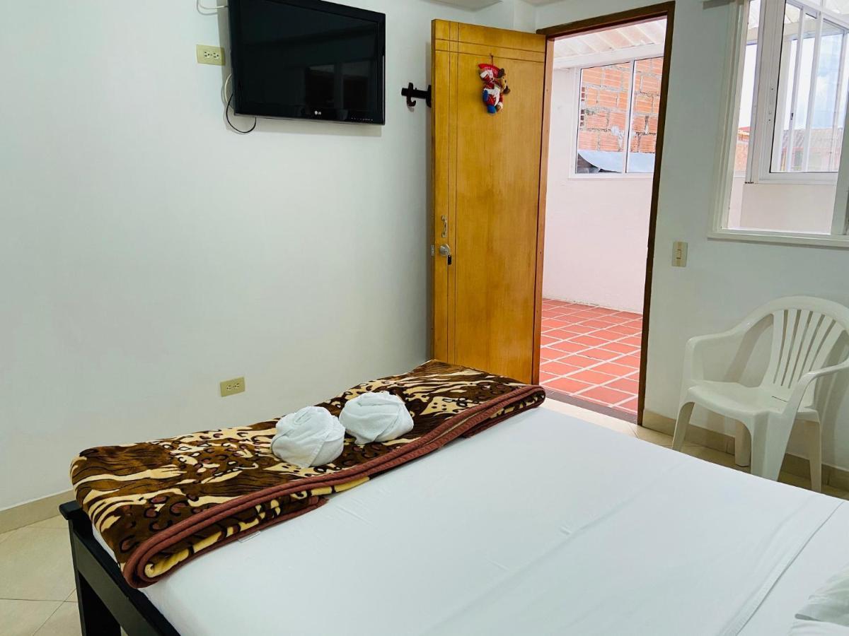 Vivienda Turistica El Zocalo Apartment กัวตาเป ภายนอก รูปภาพ